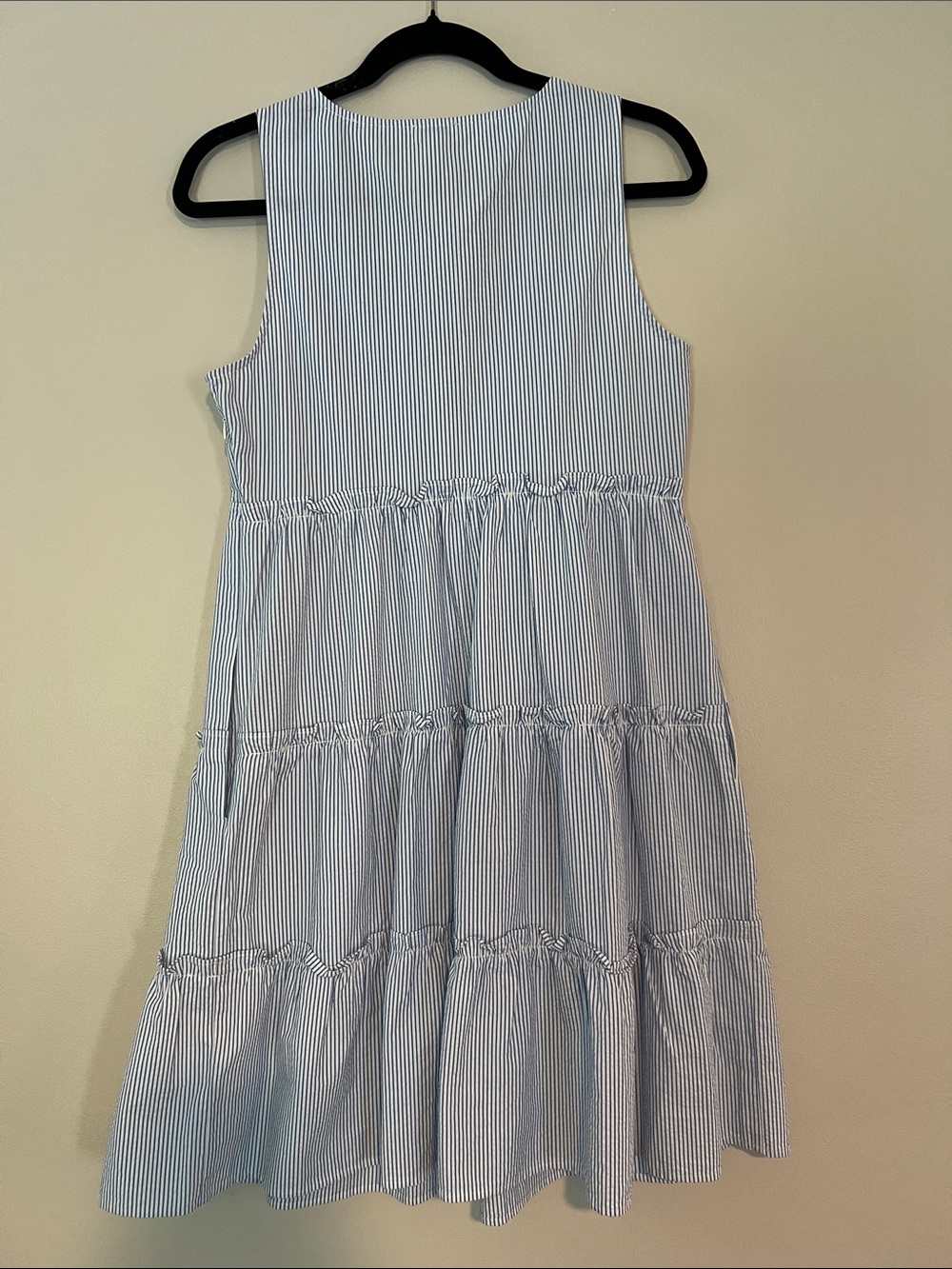 J. Crew Seersucker Ruffle Mini Dress, size 4 - Picture 4 of 5
